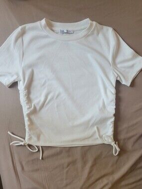 Zara Off-White Ribbed Short Sleeve Top with Side Ties